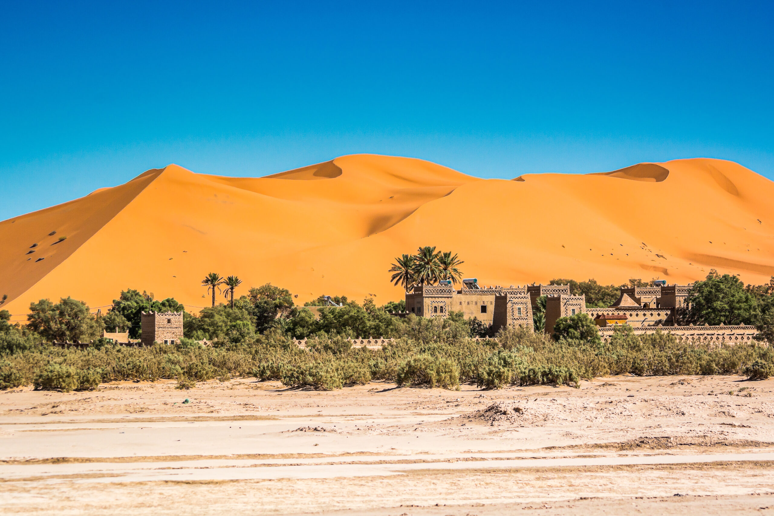 production-services-and-filming-in-marocco-desert-dunes